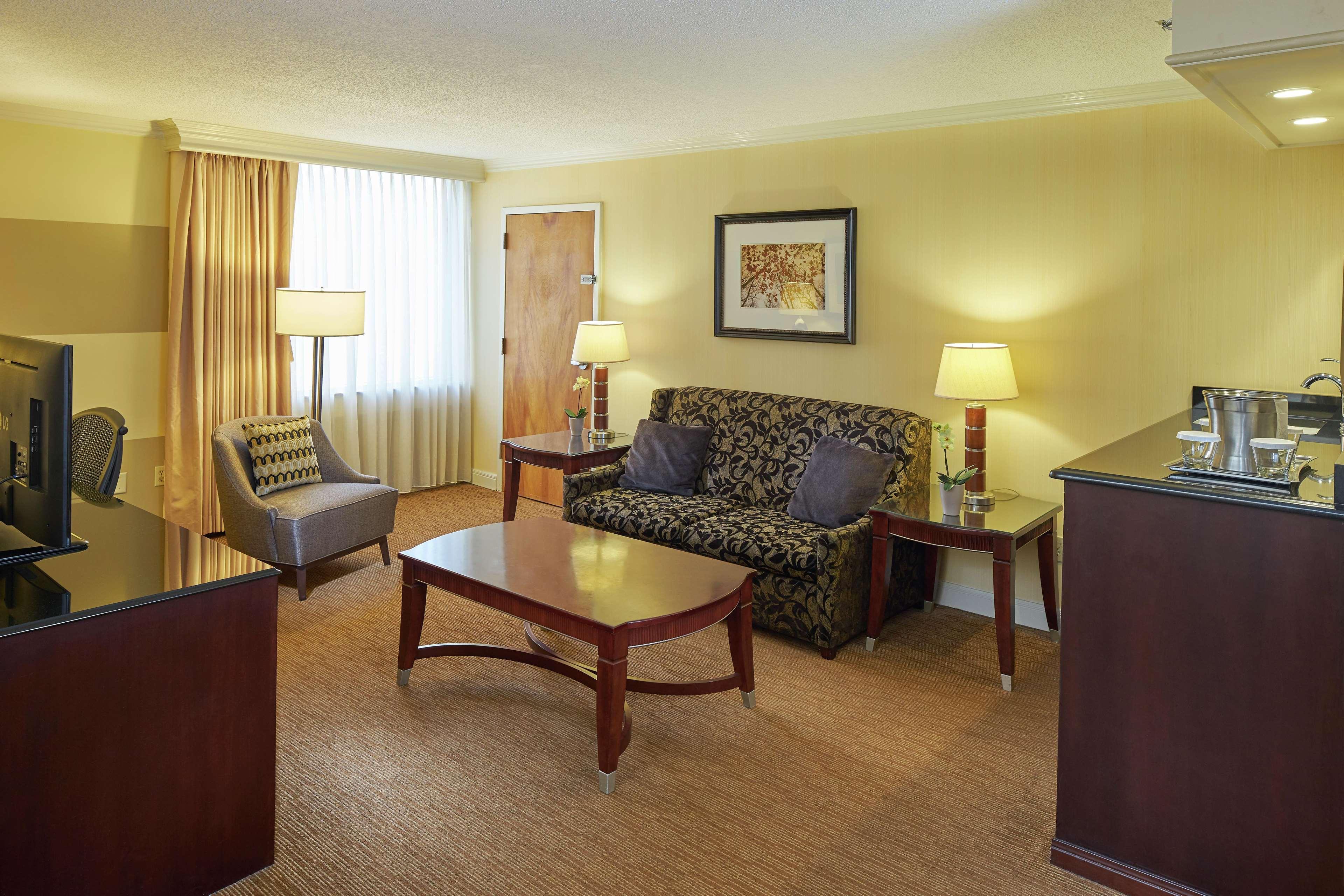 ฮิลตัน รอลีจ์ นอร์ทฮิลล์ Hotel ราลลี ห้อง รูปภาพ